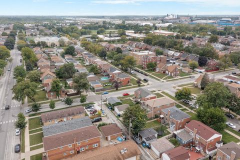 Tiny photo for 11247 S Avenue L, Chicago, IL 60617 (MLS # 12492280)