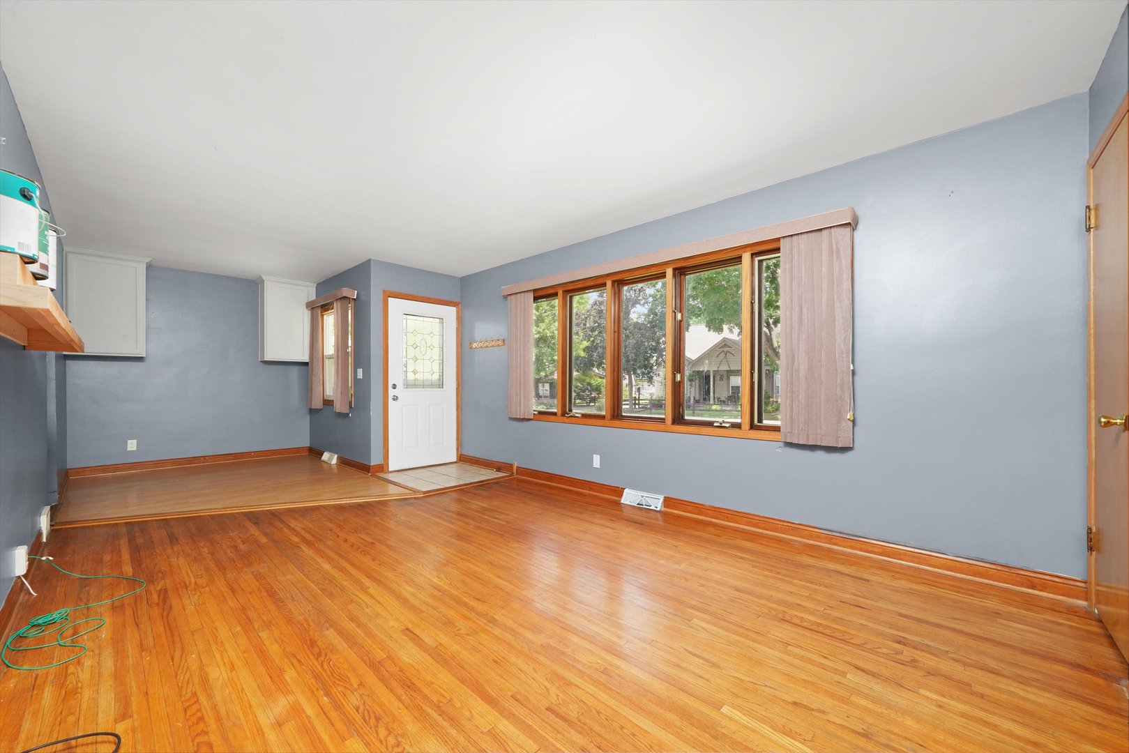 3009 Mary Lane