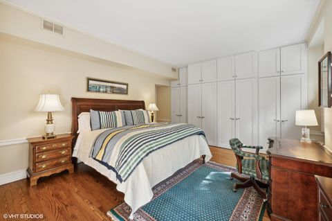 Tiny photo for 1325 N Astor Street #2, Chicago, IL 60610 (MLS # 12502909)