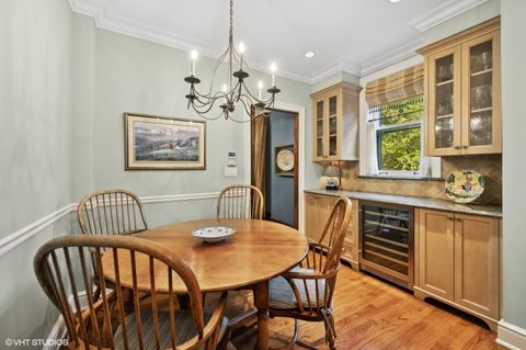 Tiny photo for 1325 N Astor Street #2, Chicago, IL 60610 (MLS # 12502909)