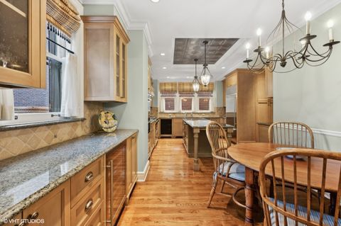 Tiny photo for 1325 N Astor Street #2, Chicago, IL 60610 (MLS # 12502909)