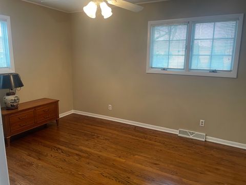 Tiny photo for 207 York Place, New Lenox, IL 60451 (MLS # 12625443)