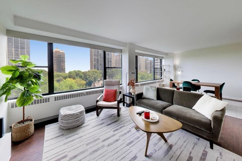 Tiny photo for 1540 N State Parkway #8C, Chicago, IL 60610 (MLS # 12718829)