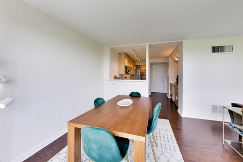 Tiny photo for 1540 N State Parkway #8C, Chicago, IL 60610 (MLS # 12718829)