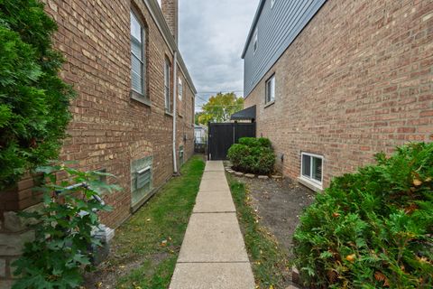 Tiny photo for 2252 Northgate Avenue, North Riverside, IL 60546 (MLS # 12506963)