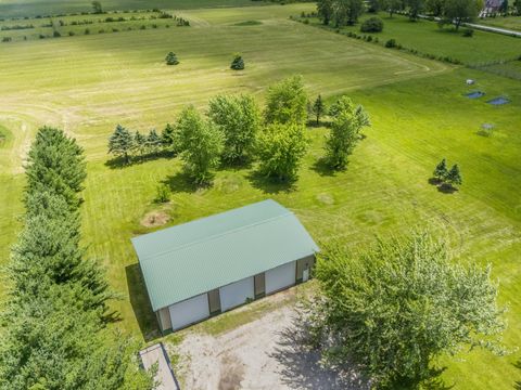 Tiny photo for 26013 S KANKAKEE Street, Manhattan, IL 60442 (MLS # 12674962)