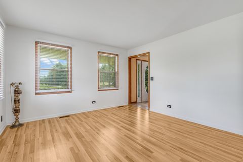 Tiny photo for 26013 S KANKAKEE Street, Manhattan, IL 60442 (MLS # 12674962)