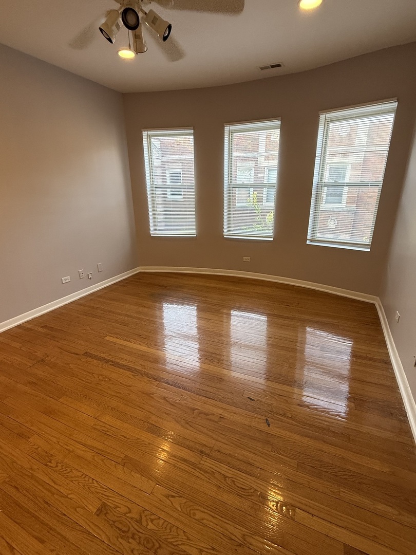 8154 S Drexel Avenue 3E