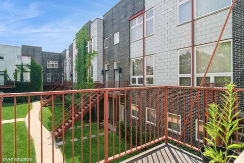 Tiny photo for 6201 S Drexel Avenue, Chicago, IL 60637 (MLS # 12542513)