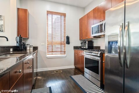 Tiny photo for 6201 S Drexel Avenue, Chicago, IL 60637 (MLS # 12542513)