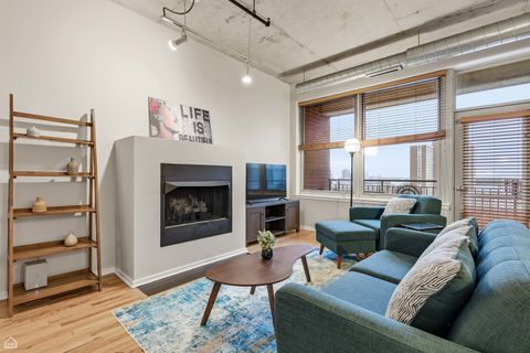 Tiny photo for 6 S Laflin Street #920, Chicago, IL 60607 (MLS # 12594133)