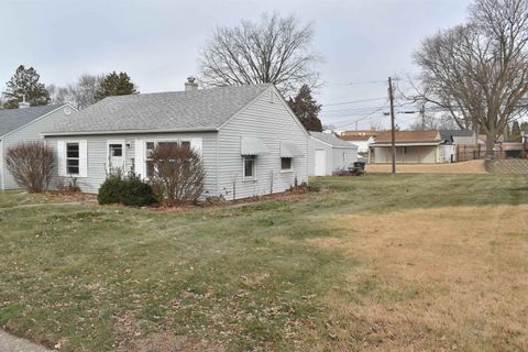 Tiny photo for 4109 23rd Avenue, RockIsland, IL 61201 (MLS # 100000079)