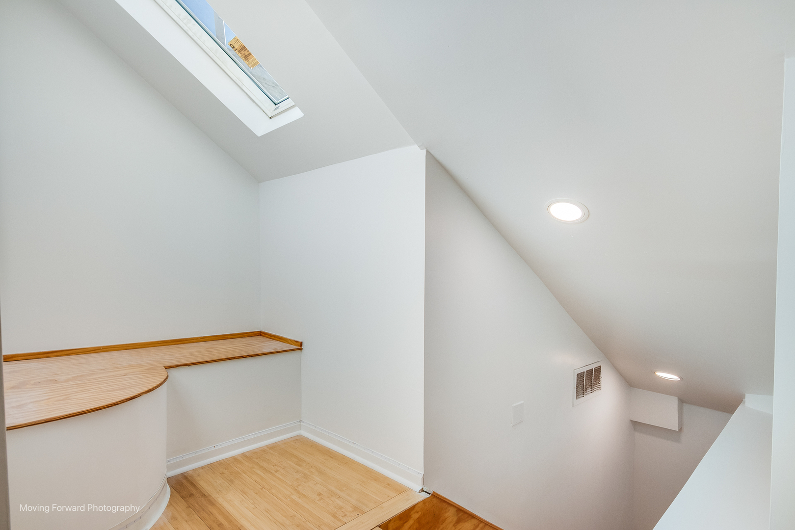 Chicago, Illinois 60608, United States, ,Commercial,Active,240381