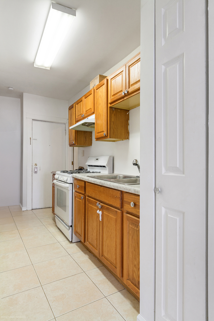 Chicago, Illinois 60608, United States, ,Commercial,Active,240381