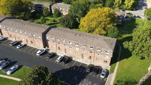 Tiny photo for 9386 Bay Colony Drive #1S, Des Plaines, IL 60016 (MLS # 12798110)