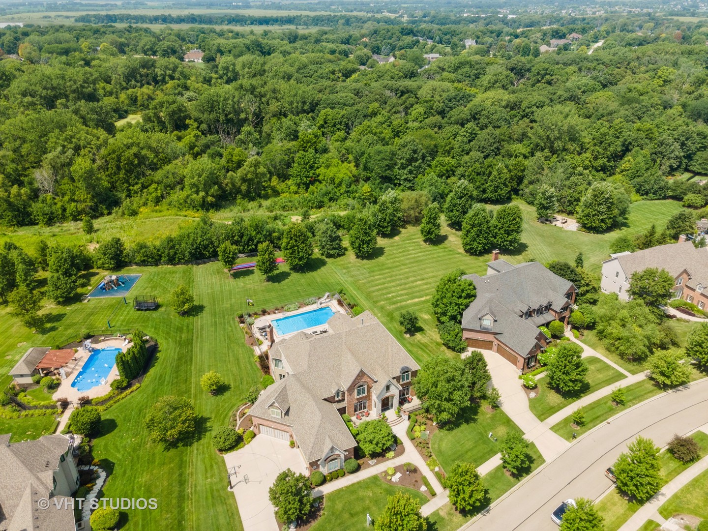 931 Lusted Lane