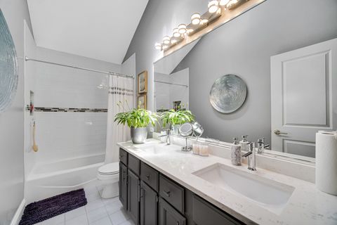 Tiny photo for 90 Rodenburg Road, Roselle, IL 60172 (MLS # 12666084)