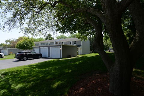 Tiny photo for 1265 Downing Street, Roselle, IL 60172 (MLS # 12683411)