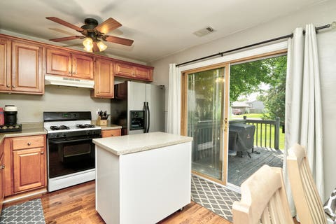 Tiny photo for 1265 Downing Street, Roselle, IL 60172 (MLS # 12683411)
