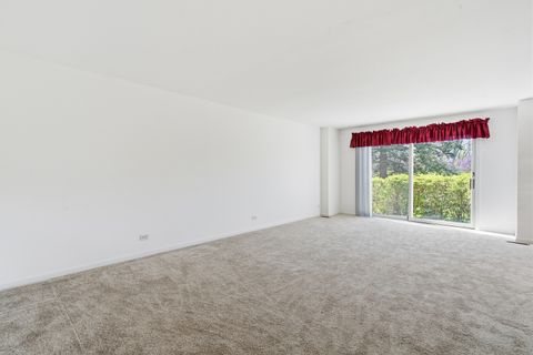 Tiny photo for 6818 Roberts Drive #3, Woodridge, IL 60517 (MLS # 12621854)