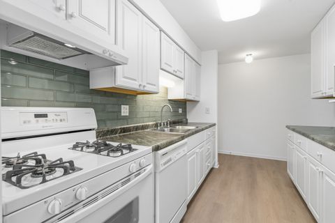 Tiny photo for 6818 Roberts Drive #3, Woodridge, IL 60517 (MLS # 12621854)