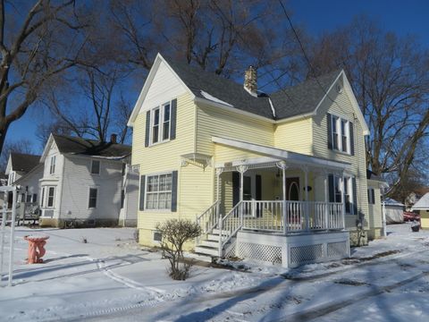 A home in Momence