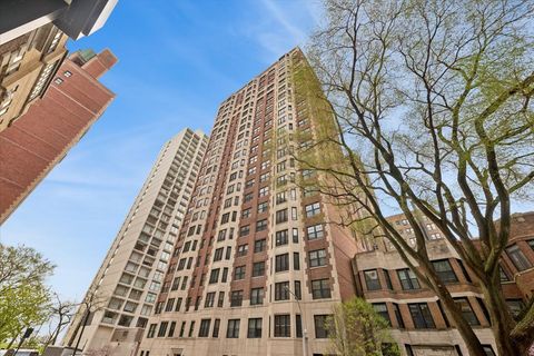 Photo of 421 W MELROSE Street #6C, Chicago, IL 60657 (MLS # 12626213)