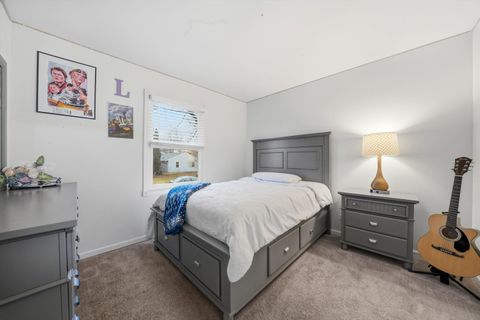 Tiny photo for 600 Seminole Trail, Lake In The Hills, IL 60156 (MLS # 12549646)