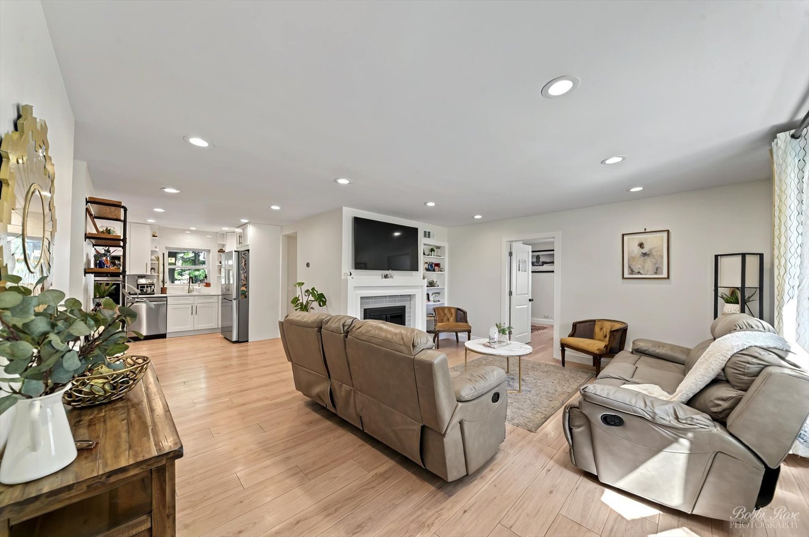 1224 S MOUNT PROSPECT Road