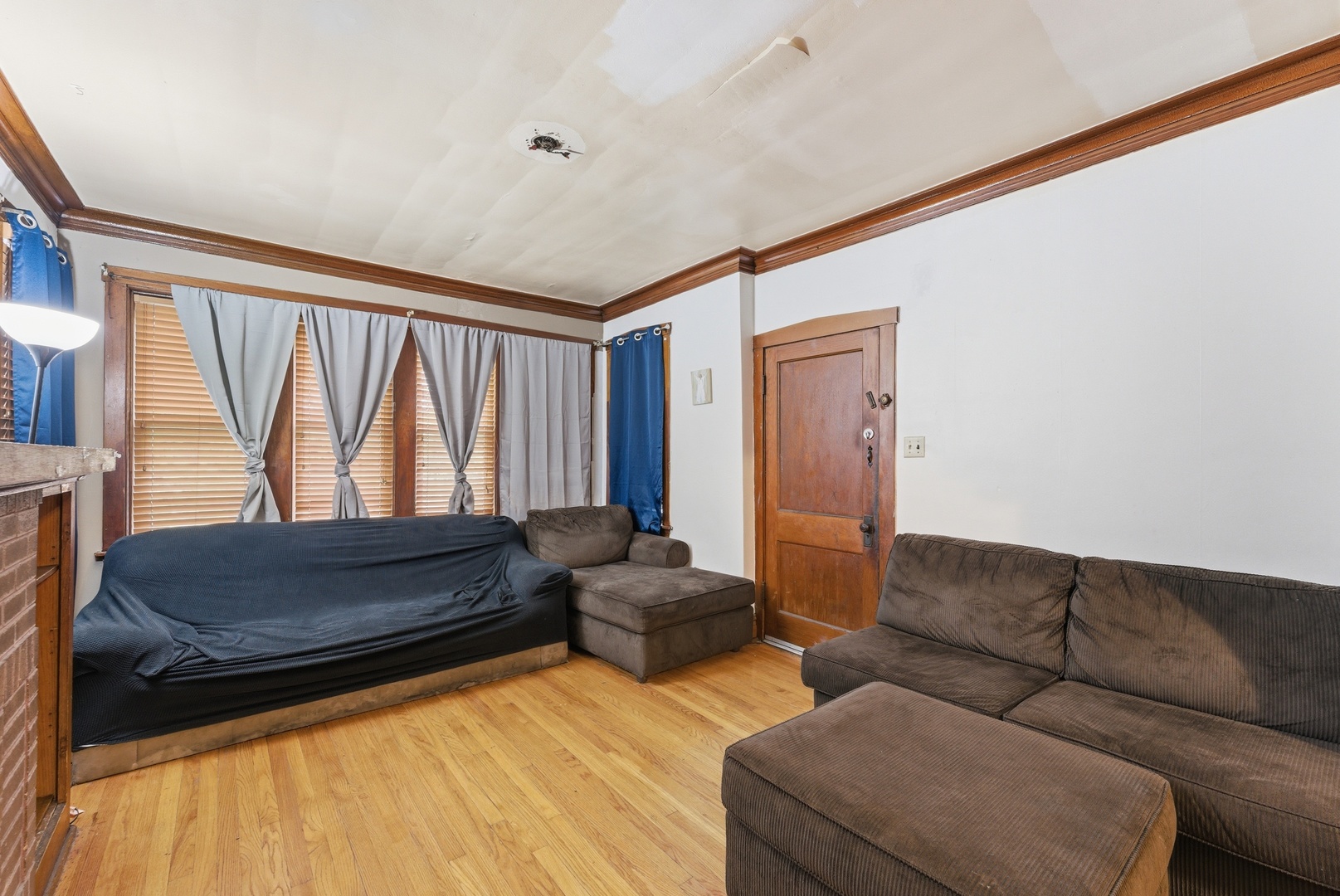 1605 S 49th Court