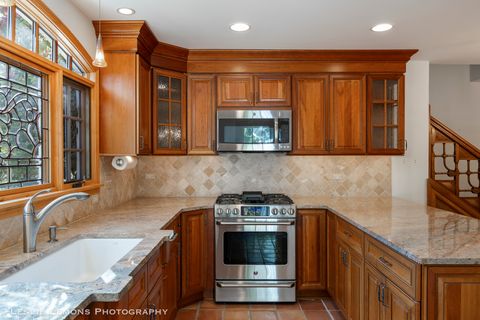 Tiny photo for 577 Lee Street, Glen Ellyn, IL 60137 (MLS # 12502726)