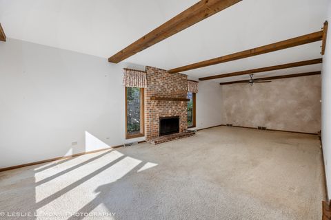 Tiny photo for 577 Lee Street, Glen Ellyn, IL 60137 (MLS # 12502726)