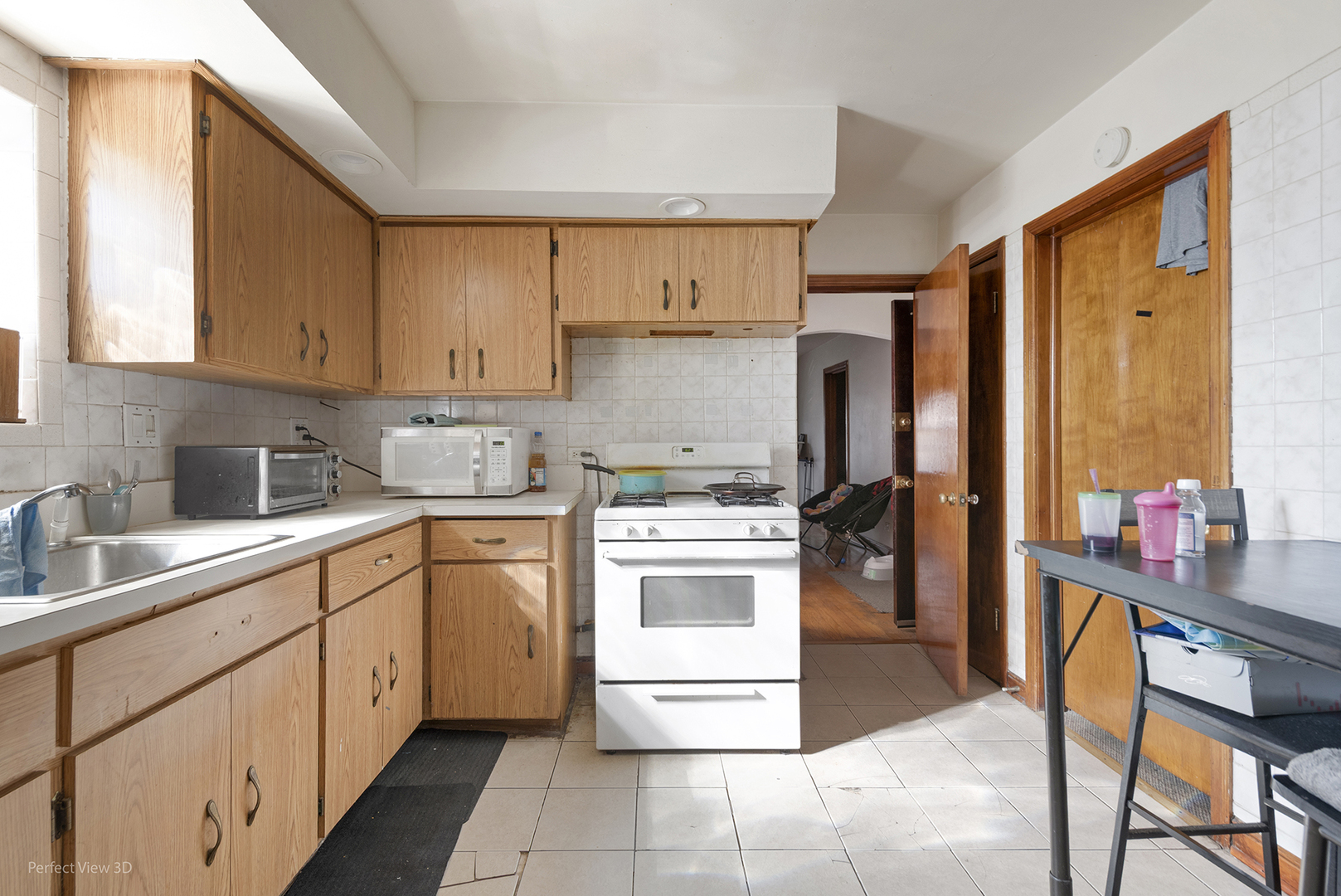 7847 S Maryland Avenue