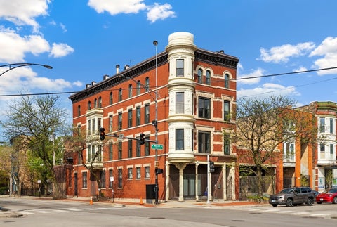 Photo of 958 W Willow Street #4, Chicago, IL 60614 (MLS # 12755432)