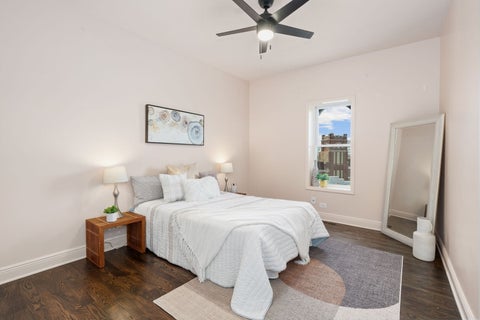 Tiny photo for 958 W Willow Street #4, Chicago, IL 60614 (MLS # 12755432)