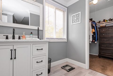 Tiny photo for 13 Oakview Road, Matteson, IL 60443 (MLS # 12507496)