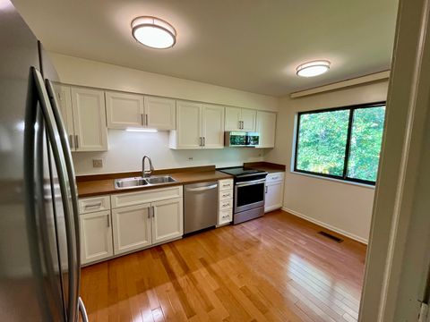 Tiny photo for 315 Bluff Court #C, Lake Barrington, IL 60010 (MLS # 12495458)