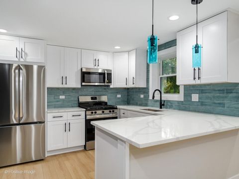 Tiny photo for 1521 Seymour Avenue, North Chicago, IL 60064 (MLS # 12506999)