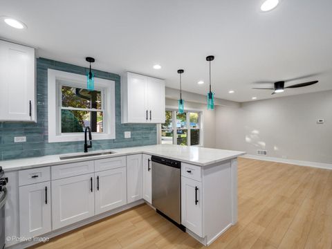 Tiny photo for 1521 Seymour Avenue, North Chicago, IL 60064 (MLS # 12506999)