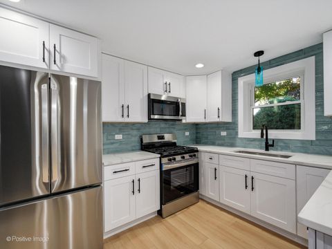 Tiny photo for 1521 Seymour Avenue, North Chicago, IL 60064 (MLS # 12506999)