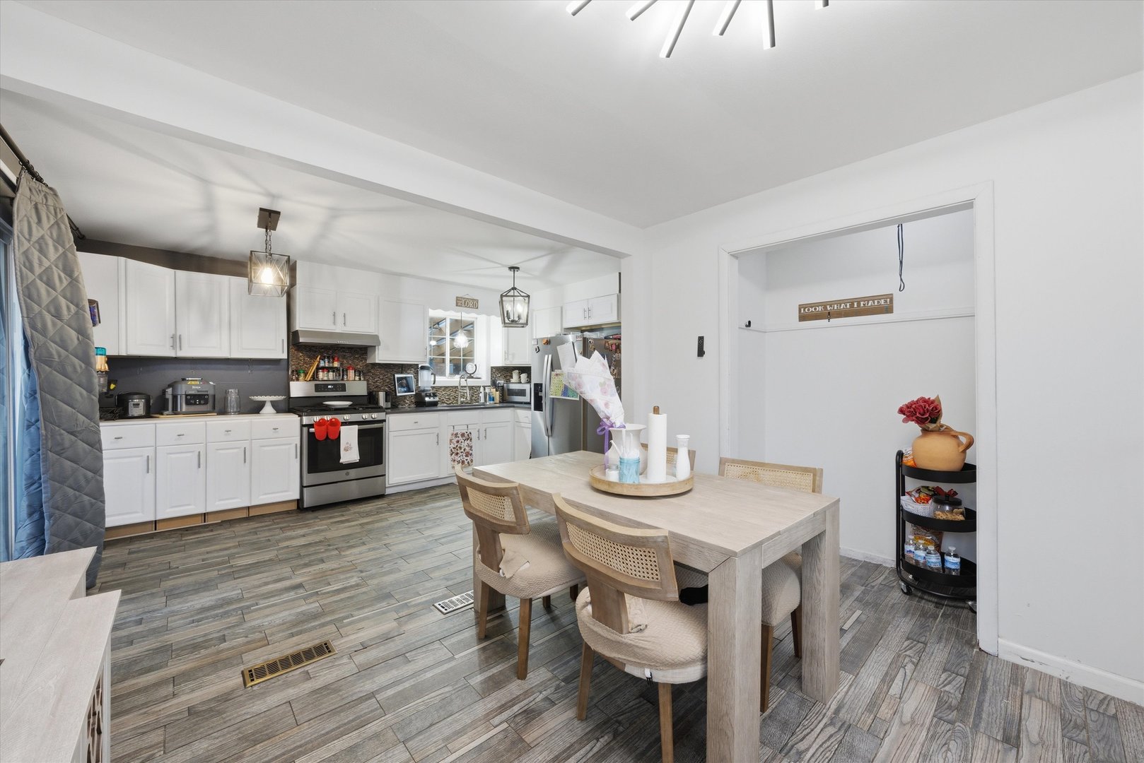 8213 S Kildare Avenue