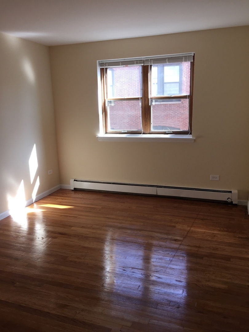 5940 N KENMORE Avenue 507