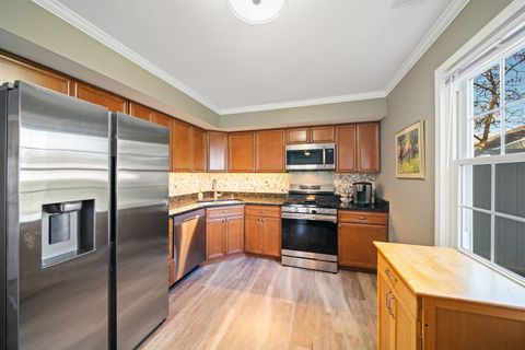 Tiny photo for 1290 Wandsworth Circle, Roselle, IL 60172 (MLS # 12509524)