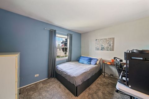 Tiny photo for 1290 Wandsworth Circle, Roselle, IL 60172 (MLS # 12509524)