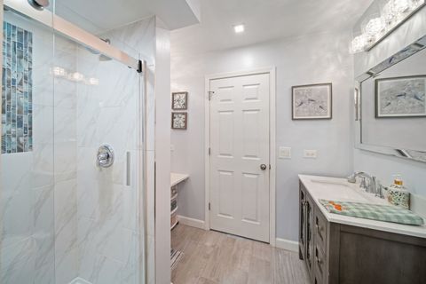 Tiny photo for 1290 Wandsworth Circle, Roselle, IL 60172 (MLS # 12509524)