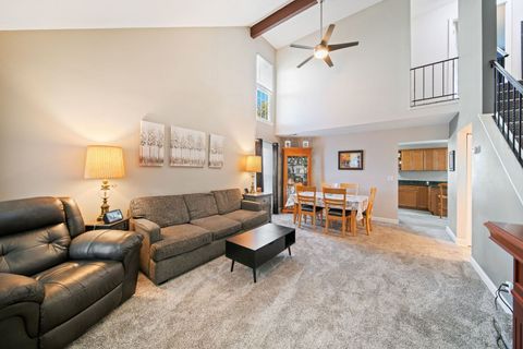 Tiny photo for 1290 Wandsworth Circle, Roselle, IL 60172 (MLS # 12509524)