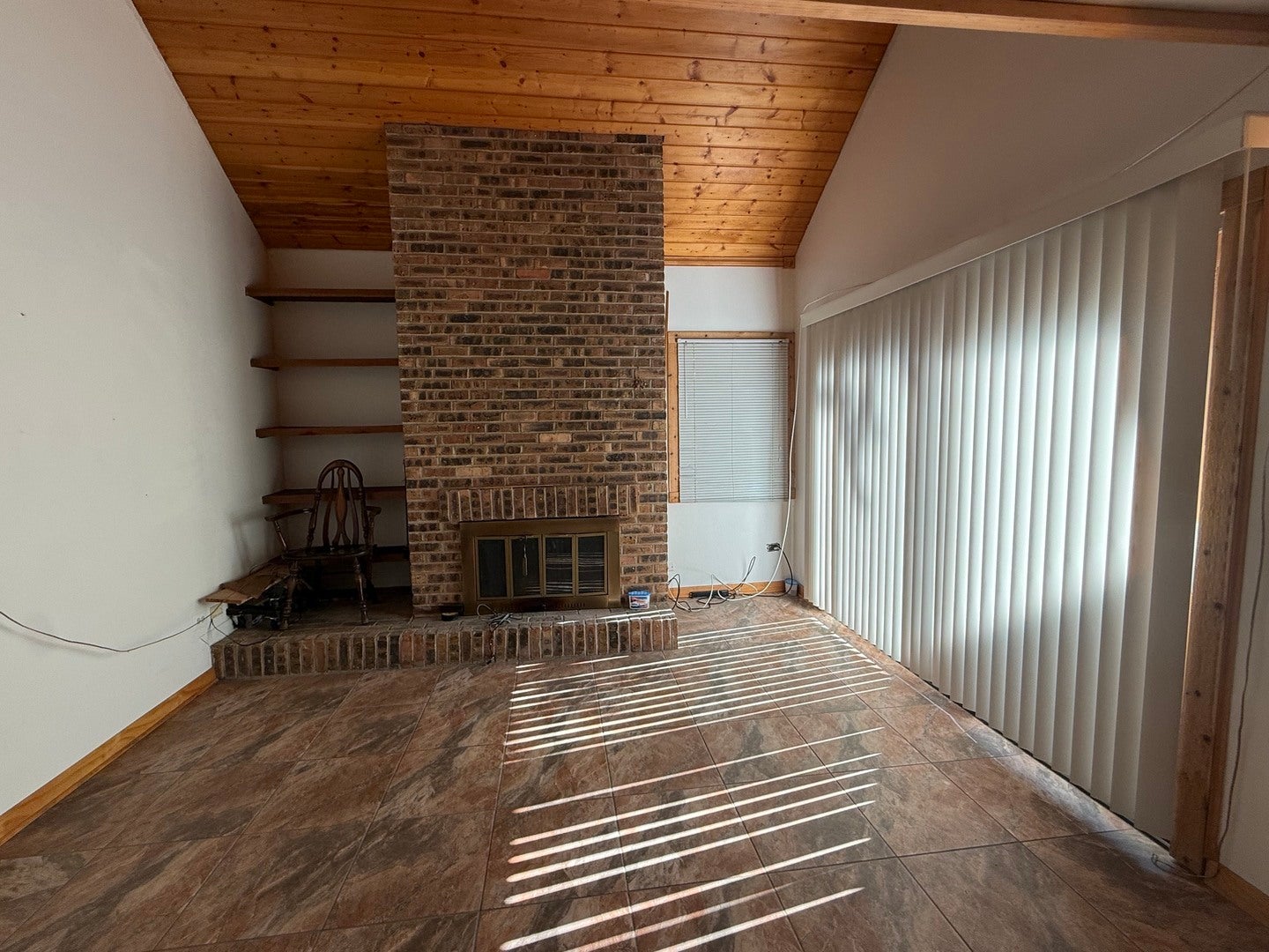 3369 Beacon Street 10