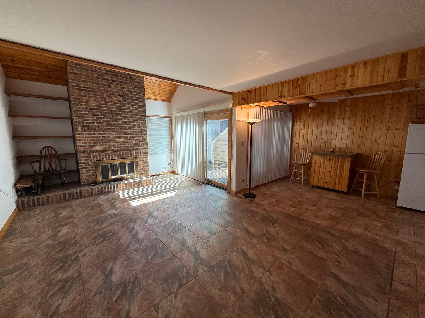 3369 Beacon Street 10