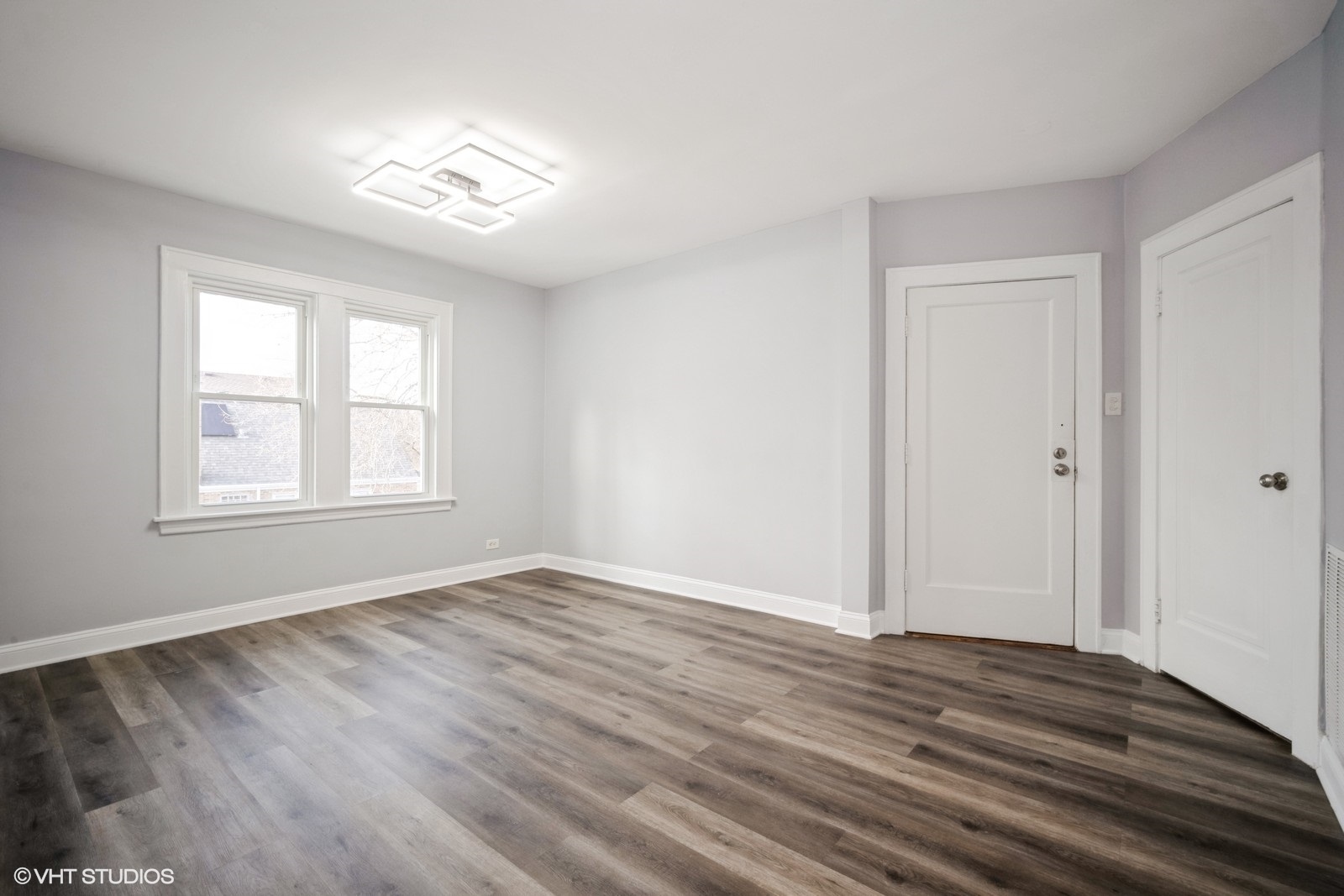 4518 W Wellington Avenue 4518-2