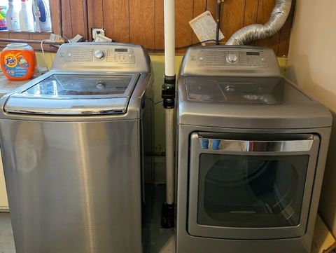 Tiny photo for 2605 W 83rd Place, Chicago, IL 60652 (MLS # 12578673)